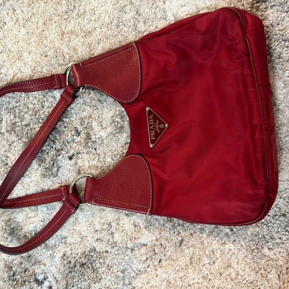 Prada Authentic very good condition used - Picture 7 of 11